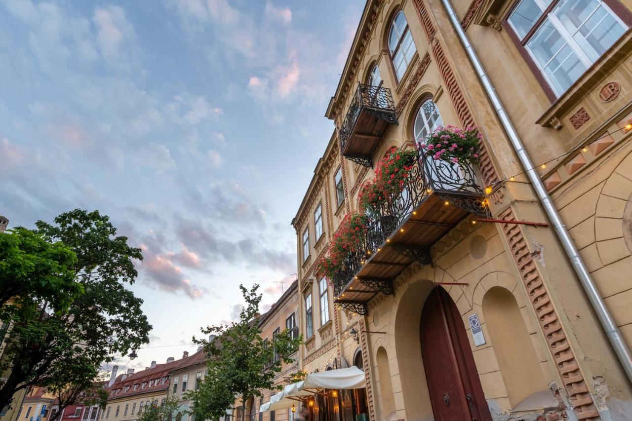 St Andrew'S Apartments Sibiu Luaran gambar