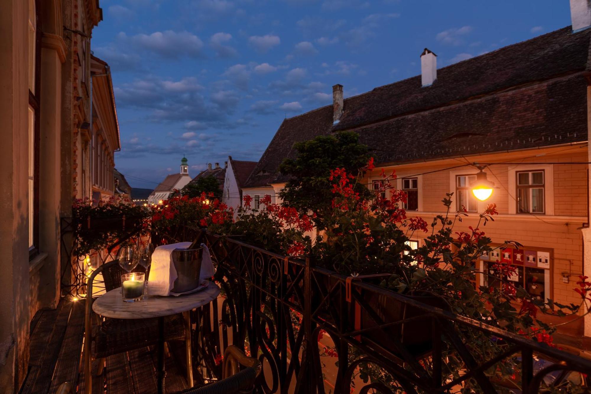 St Andrew'S Apartments Sibiu Luaran gambar