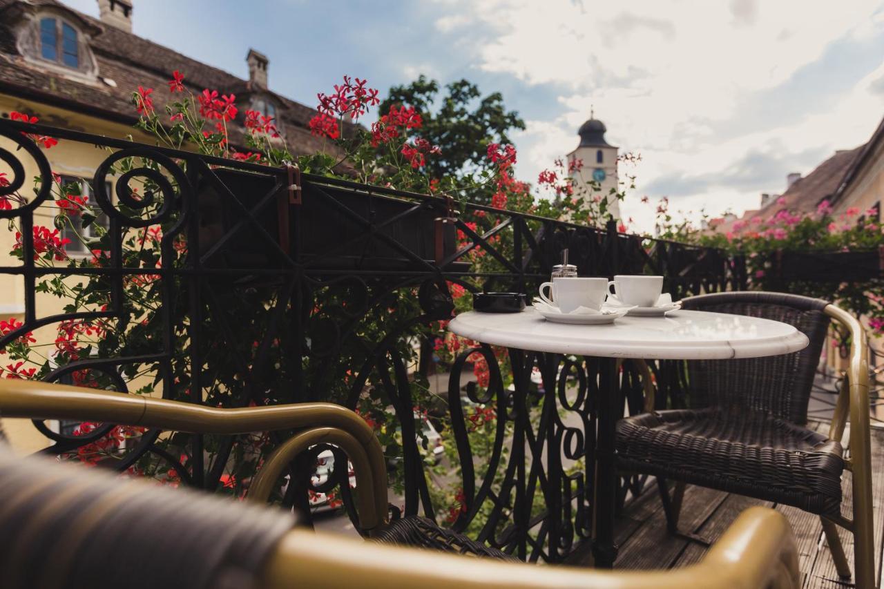 St Andrew'S Apartments Sibiu Luaran gambar